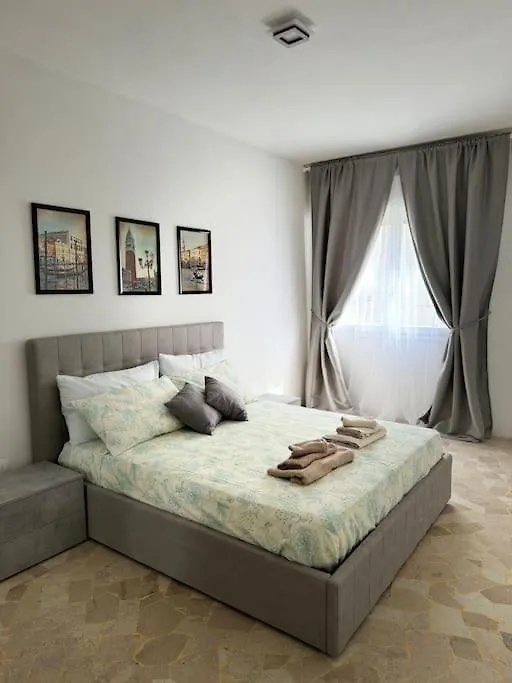 Venice Grey Apartment Italien